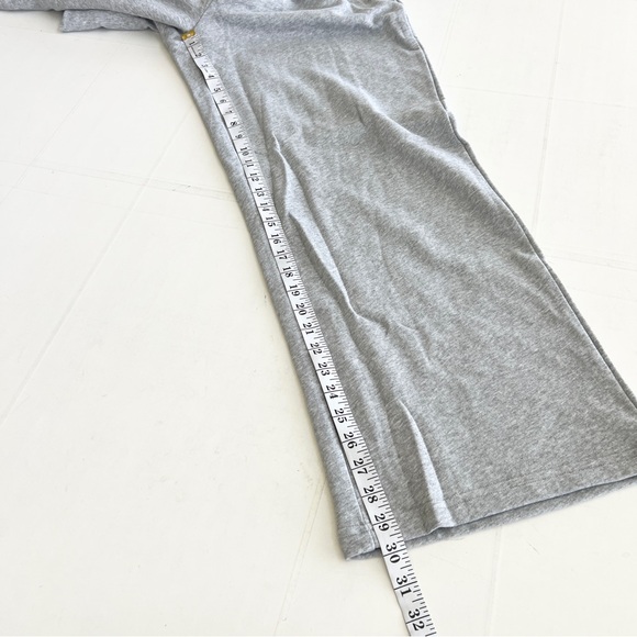 New FABLETICS Year Round Terry Wide Leg Pant Sweatpant Women’s SIZE L Grey - Picture 6 of 7